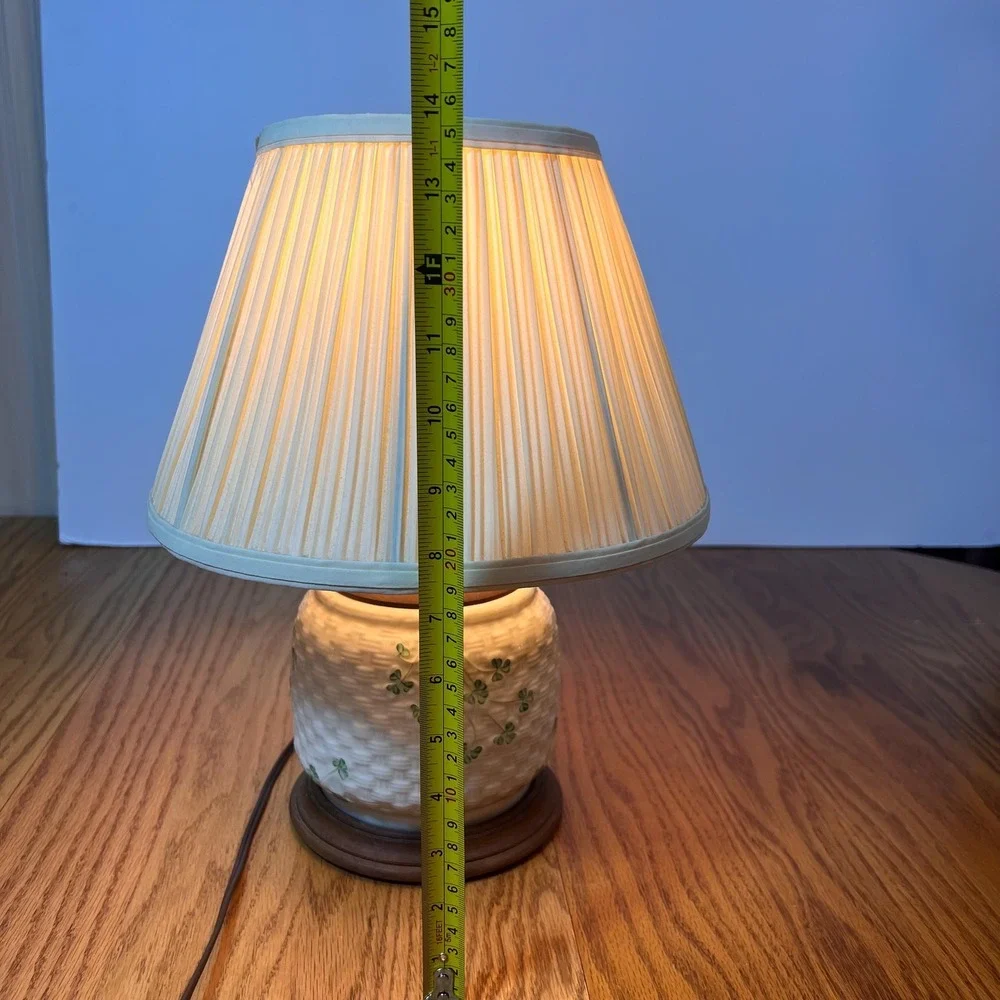 Vintage Belleek Ireland Shamrock Porcelain Table Lamp tested Working w Shade*